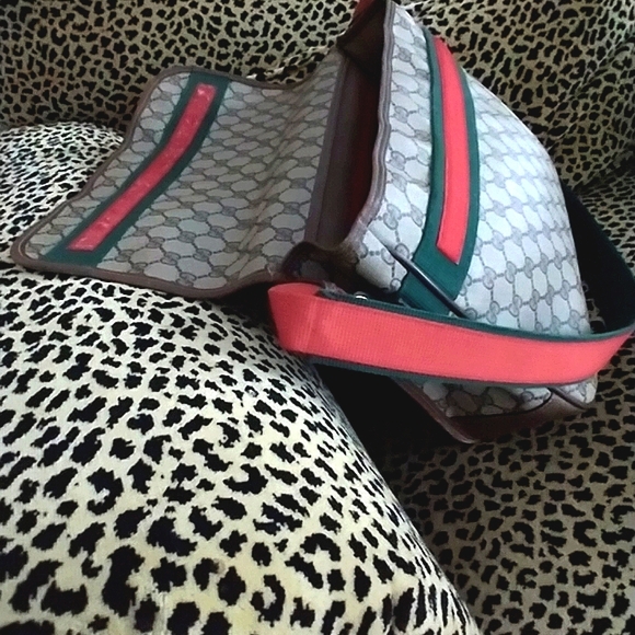 GUCCI⭐Authentic - Picture 5 of 16